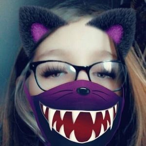 Meet your Posher, Naomi